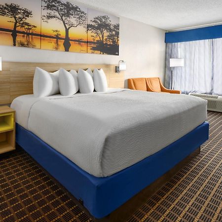 Days Inn By Wyndham Waycross Exteriör bild