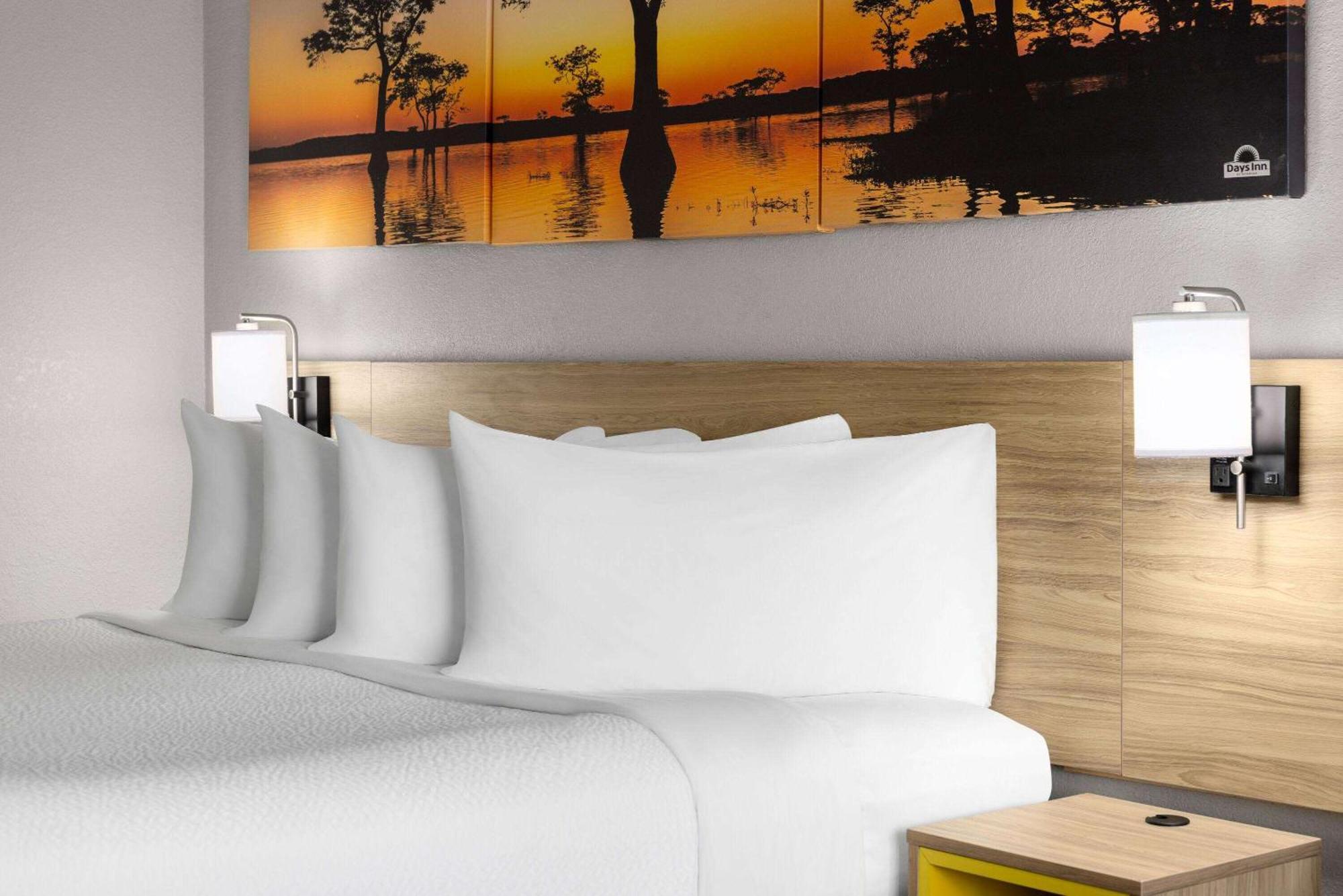 Days Inn By Wyndham Waycross Exteriör bild